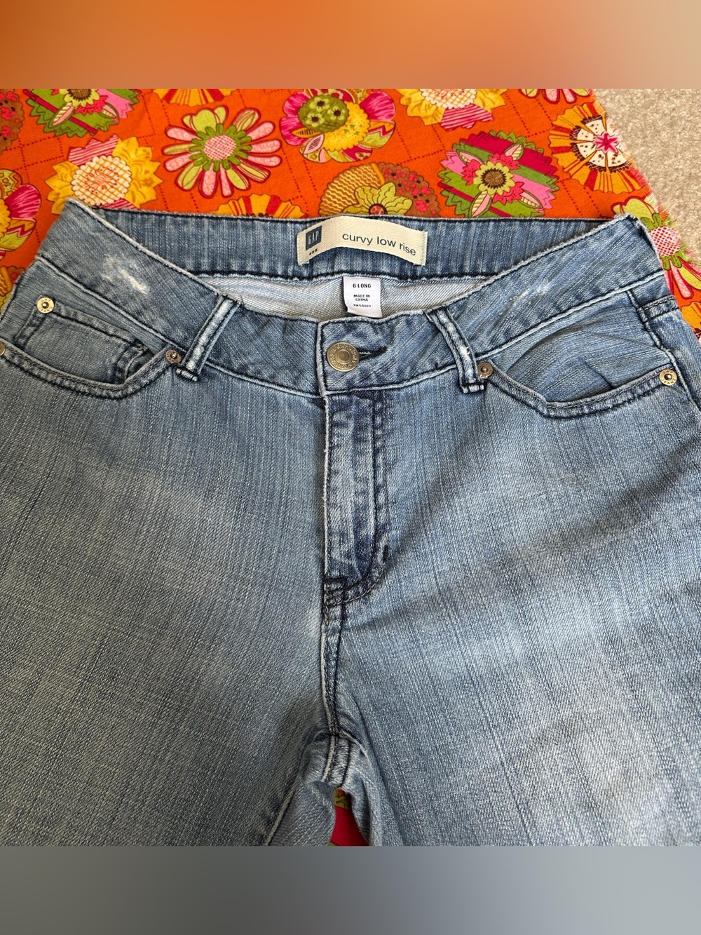 Vintage GAP - Curvy Low Rise Jeans π - Picture 4 of 11